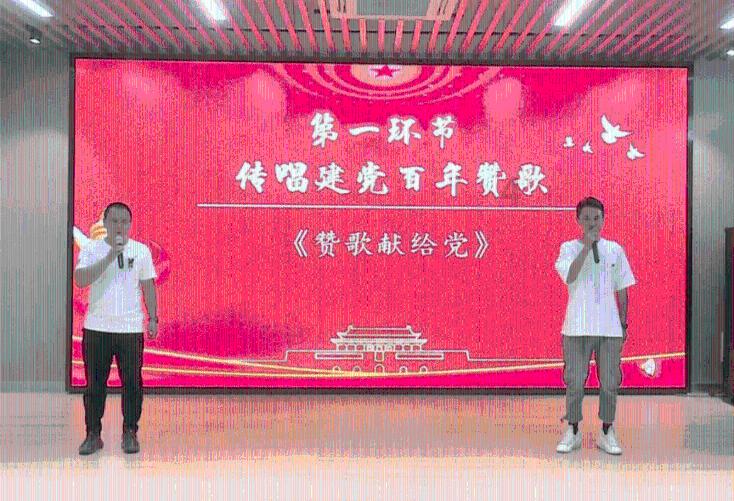 免费贴膜需不需要自己买？游戏画面
